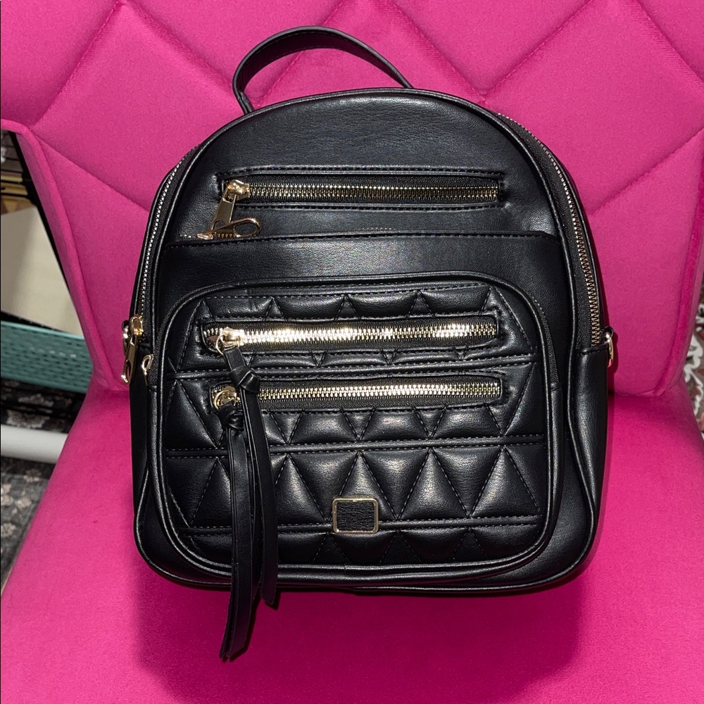 NWOT VEGAN Black Multi-Zipper 3-Way Backpack